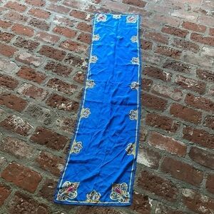 Anne Klein blue scarf